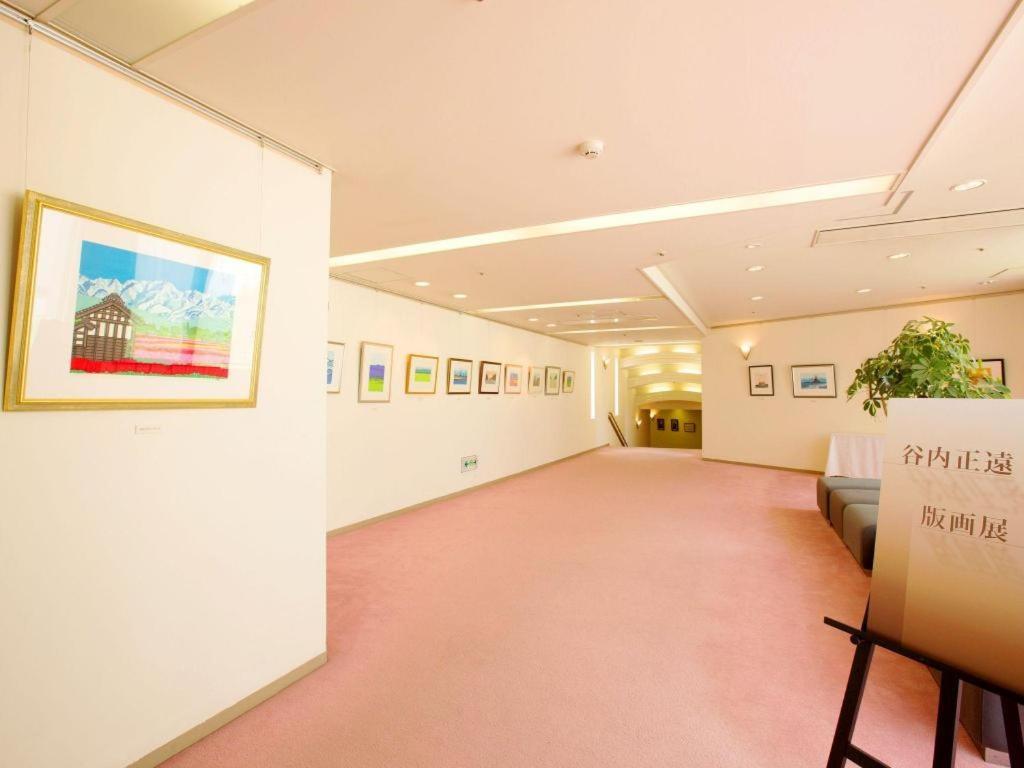 Tateyama Kokusai Hotel Toyama Station Buitenkant foto