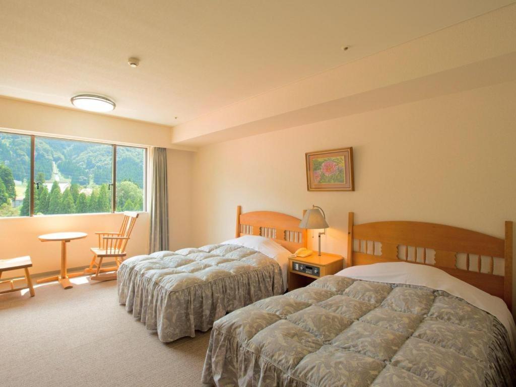 Tateyama Kokusai Hotel Toyama Station Buitenkant foto